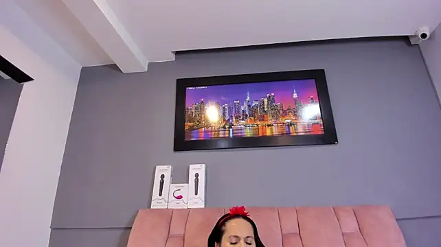 CharlotteCottin - slap boobs and bounce