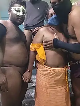 Auntylover267 - Live 5 min group fuck