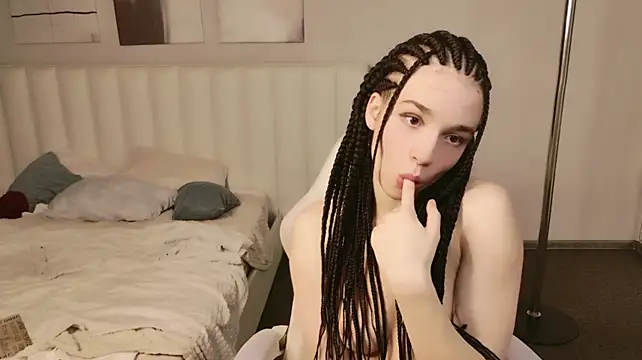 Rebecca_Lovess - teasing on the butt