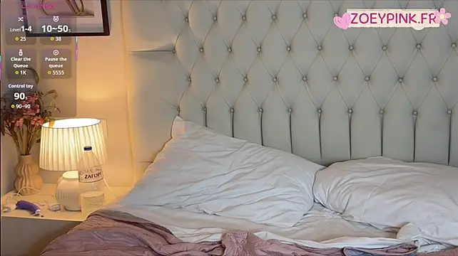 Zoeypink - Gode 30cm fellation ! < 3
