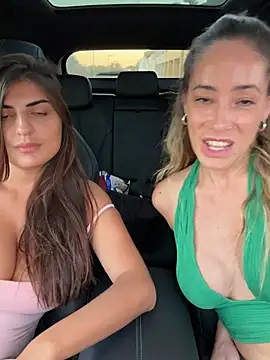 SweetAlegra_ - Jumping boobs outside