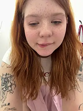 Freaky__Nikki - grind my pussy on open door corner