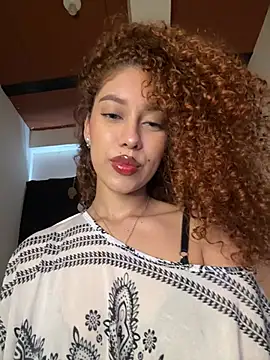 Sienna_brunette - My pussy needs your caresses