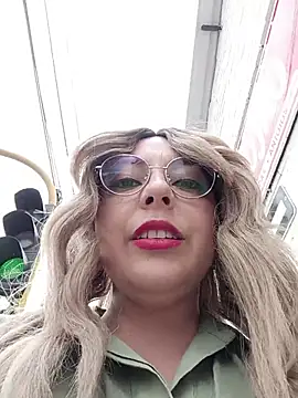 Bela-outdoor - Hi Honey