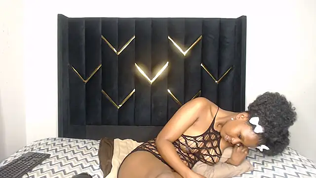 EbonyPoisonCunt - TWERK
