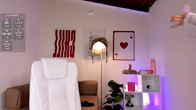 Emi_luv - RIDE TORSO AND PUSSY SO WET