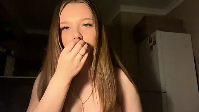 Cozymoonx - Remove sweater 😉