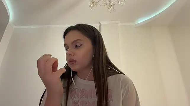 LinetteKonopnicki - SEXY SHOW MY TOBGUE + EYE CONTACT