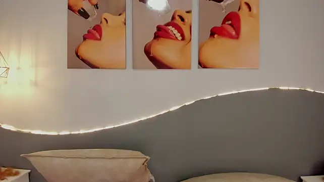 Laila_linpcor - 🍑Ass spread + Tease hole🍑