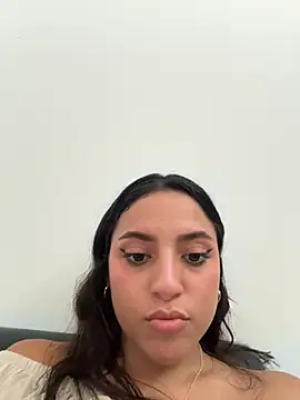 MeggyMae_ - show asshole in doggy