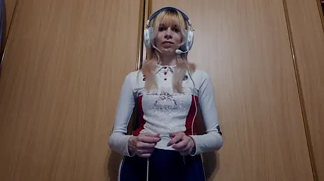 ChasityKnightstep - show my tongue
