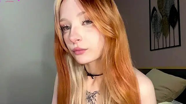 KatryVens - Ride the toy until squirt
