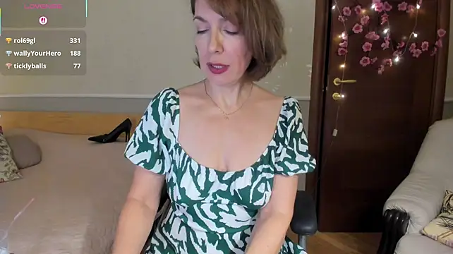 SummerLiza - Tits flash