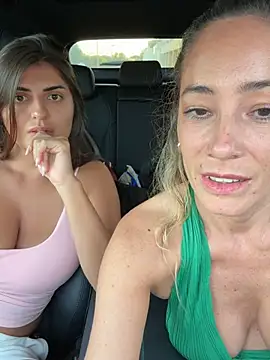 SweetAlegra_ - RUB our pussy