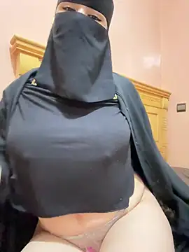 _Laiali_ - ارقص ملط🥵🥵🥵