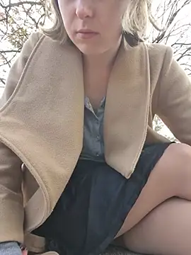 Public_Katrisha - Finger my pussy