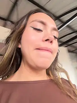 Sara_Harris7 - Red ass + 8min control
