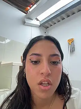 MeggyMae_ - slaps on your tits