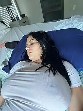 Naughty_Bianca - Oil ass +doggy style 🔥