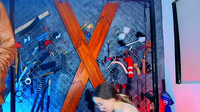 Gaby_And_Max_Bdsm - Tickle x 1 min