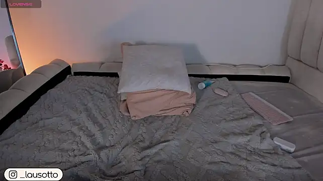 Martina_may_ - Let's start with a plug in your ass 🍑