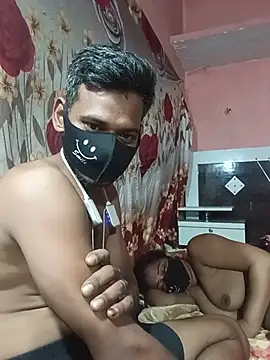 Hot_Indiancpl