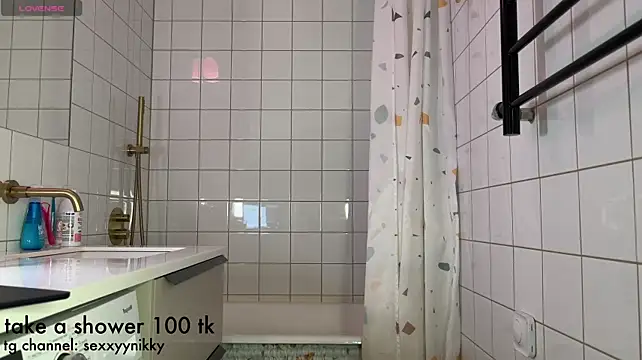 Sexxynikky - lush in pussy