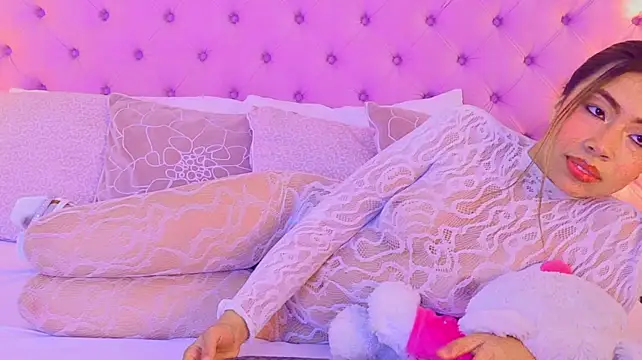 ValeryGomezz - DoggyStyke spank 😎