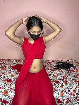 DesiHeat - 5x flogger on ass