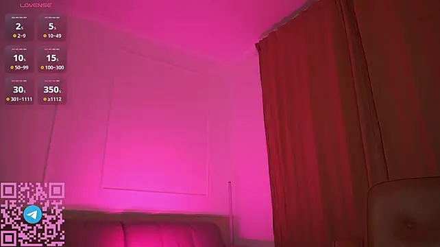 Ellie_land - naked