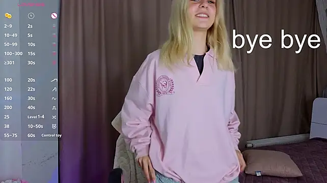 ApheliaStar - leg-split in panties