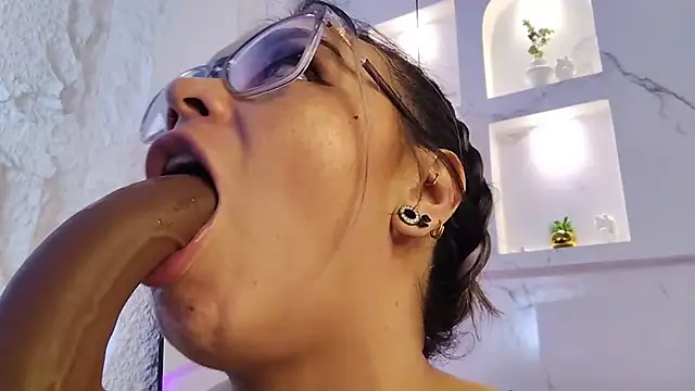 Zarcasutra_t - 👋 SLAP FACE + BLOWJOB MACHINE