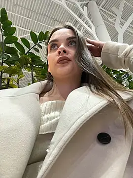 KristiRich - Naked+masturbation😻