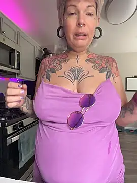 Eva_Monroe-