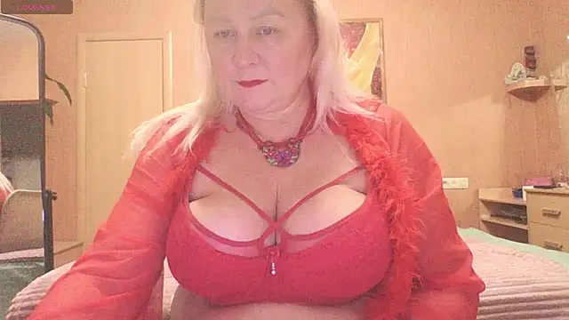 Mira_robinson - BARE NIPPLES ALWAYS STAND UP