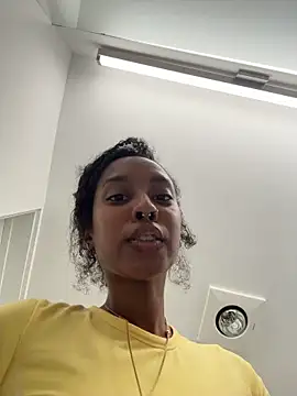 Your_Paris - Last tipper gets a cum video