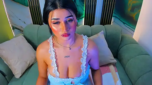 Venusowen_ - oil in tits