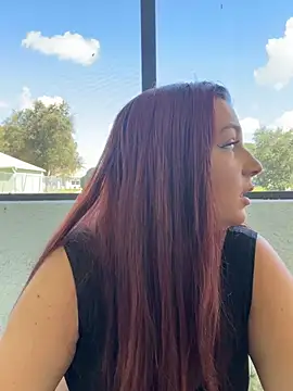 Thickit_D_Licious - Tits out 2 min