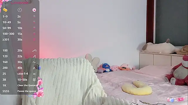 _flipped_ - show boobs露胸