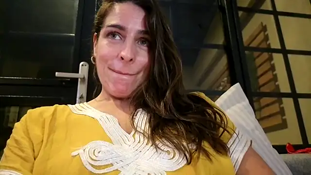 Camii2244 - Tease you with my ass