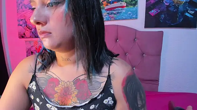 Mila_nixon02 - 💦💦slap tits+suck tits💦💦