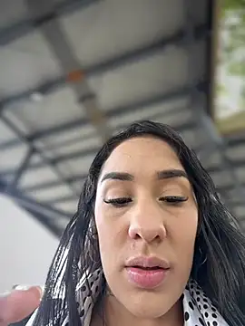 __IRIS__ - Take out my tits and lick them😋