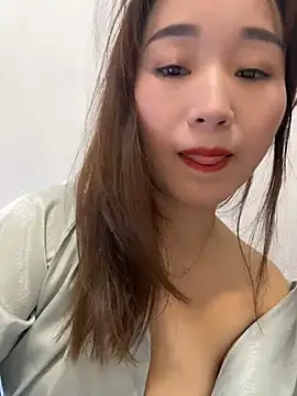 Dian-Sex - 脱掉内衣并进行精油诱惑 （文明调教不白嫖，从你开始）