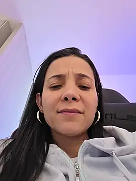 Miaeyex - Flash Ass + Squeez my ass