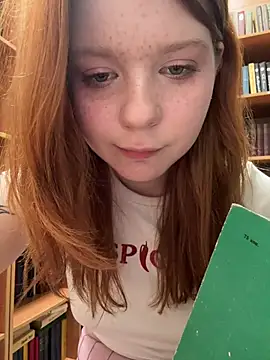Freaky__Nikki - take off my top to get tits naked fully