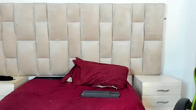 Michelle_skinny__ - Full naked and Finger in pussy