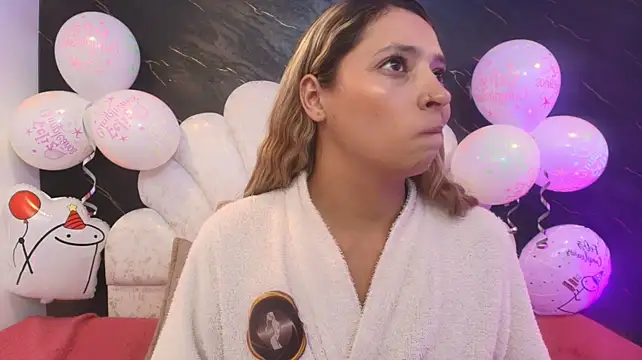 _MiaBrown_ - HAPPY BIRTHDAY 🥳🍰🎉🎈