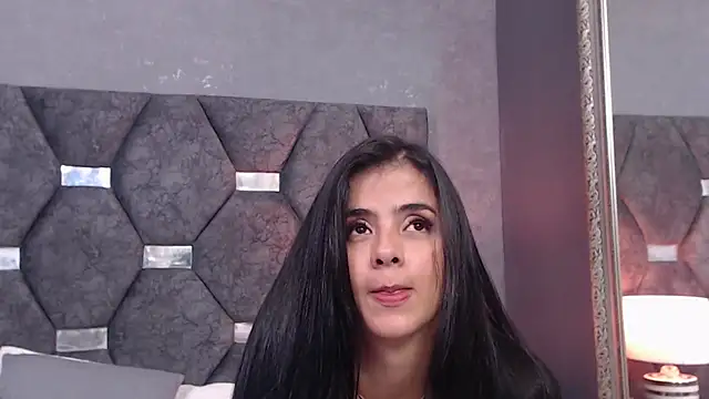 ScarletLenox - Rub pusy with fingers lush play