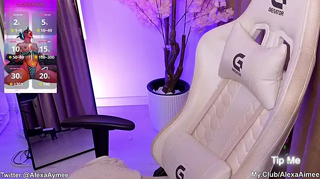 AlexaAimee - BIG SQUIRT