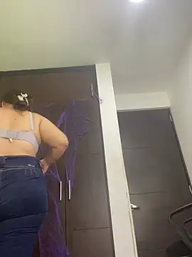 Dakota__Les - two fingers in my pussy